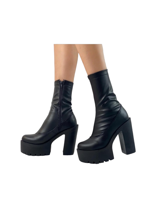 Botin KARM 850 Tubo de Lycra