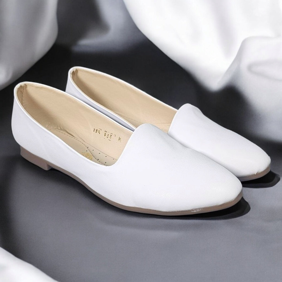 Balerina LADY 905 Flats de piso color Blanco