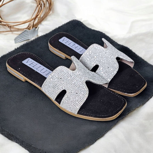 Sandalia VELUTO 1000 L Estilo Liso y Brillos