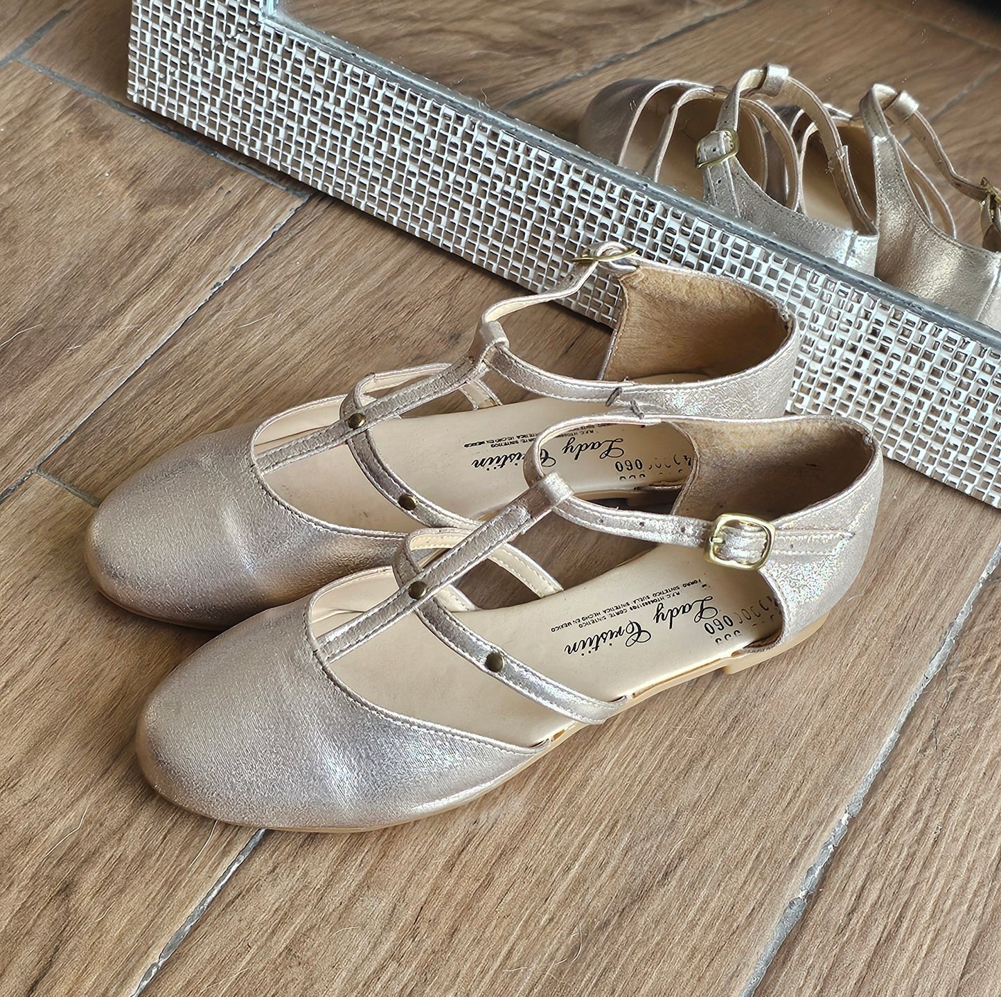 Balerina Lady Cristin Est. 60