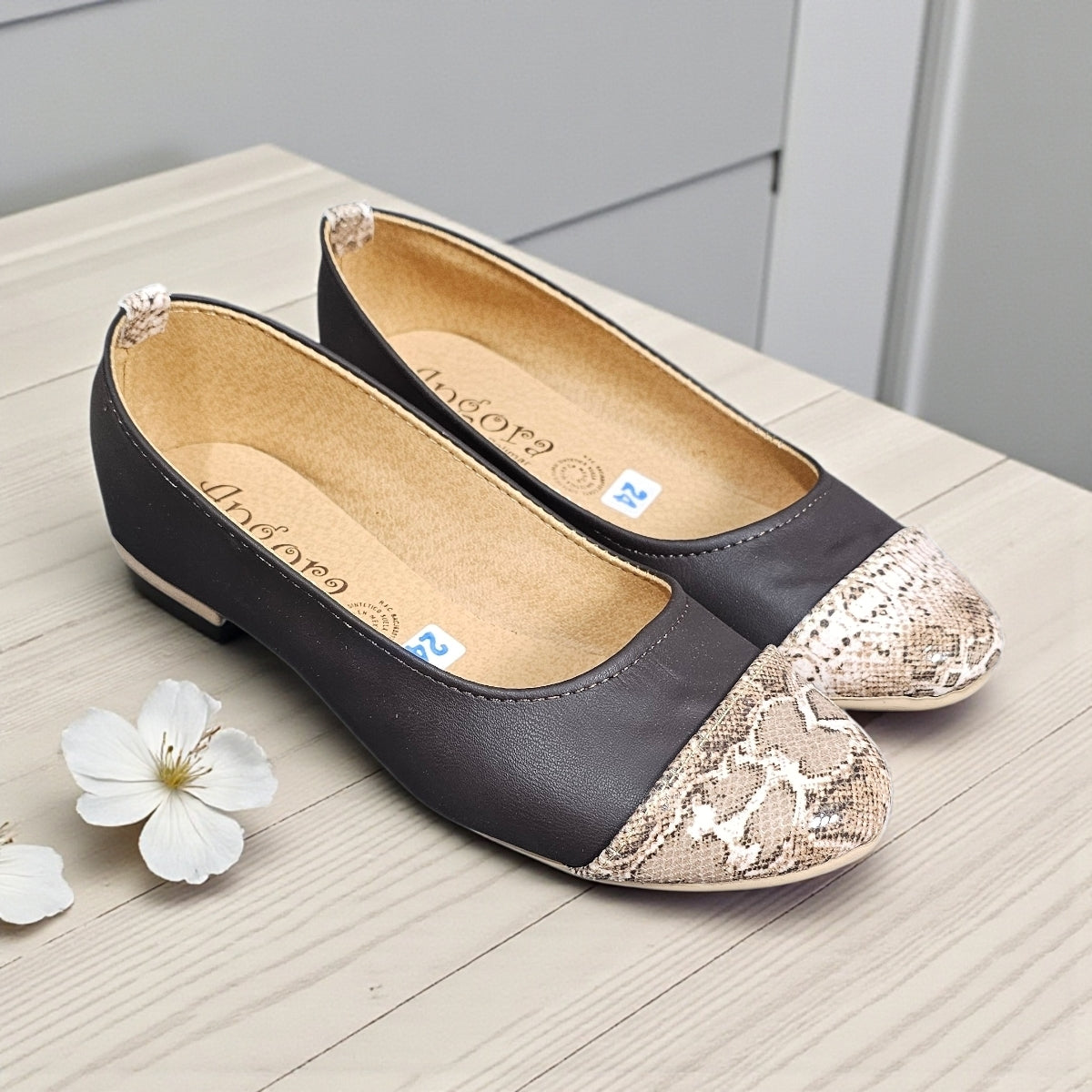 Balerinas ANGORA Est. 2019 Animal Print Flats