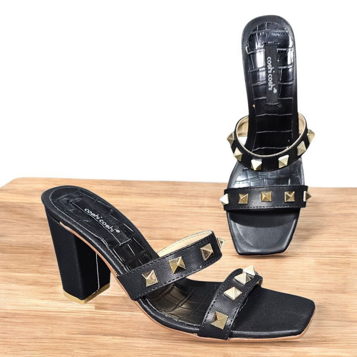Zapatilla COSHI Est. 01 Tacón y Estoperoles
