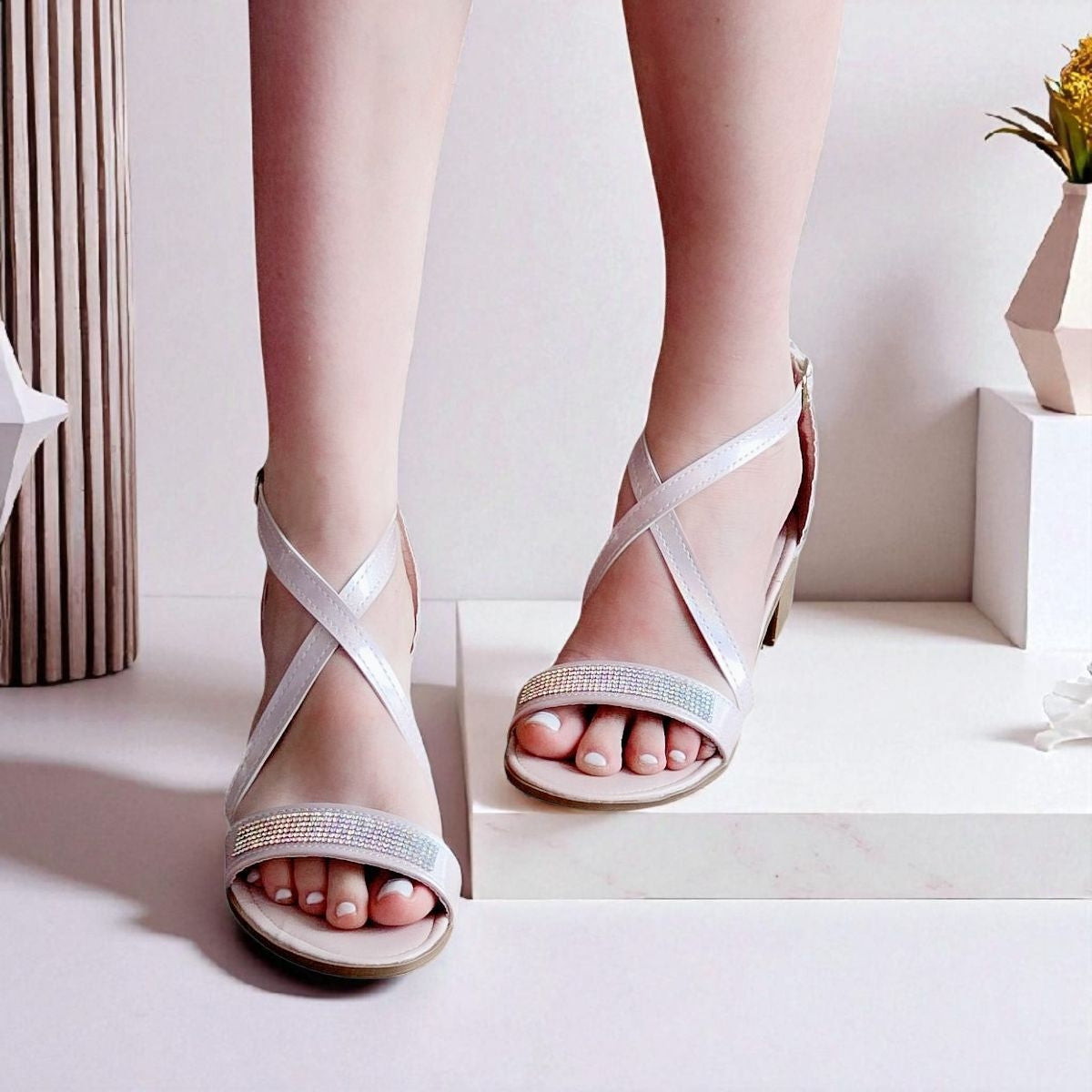 Sandalia Gabrielas Est. 2021 Casual y Elegante