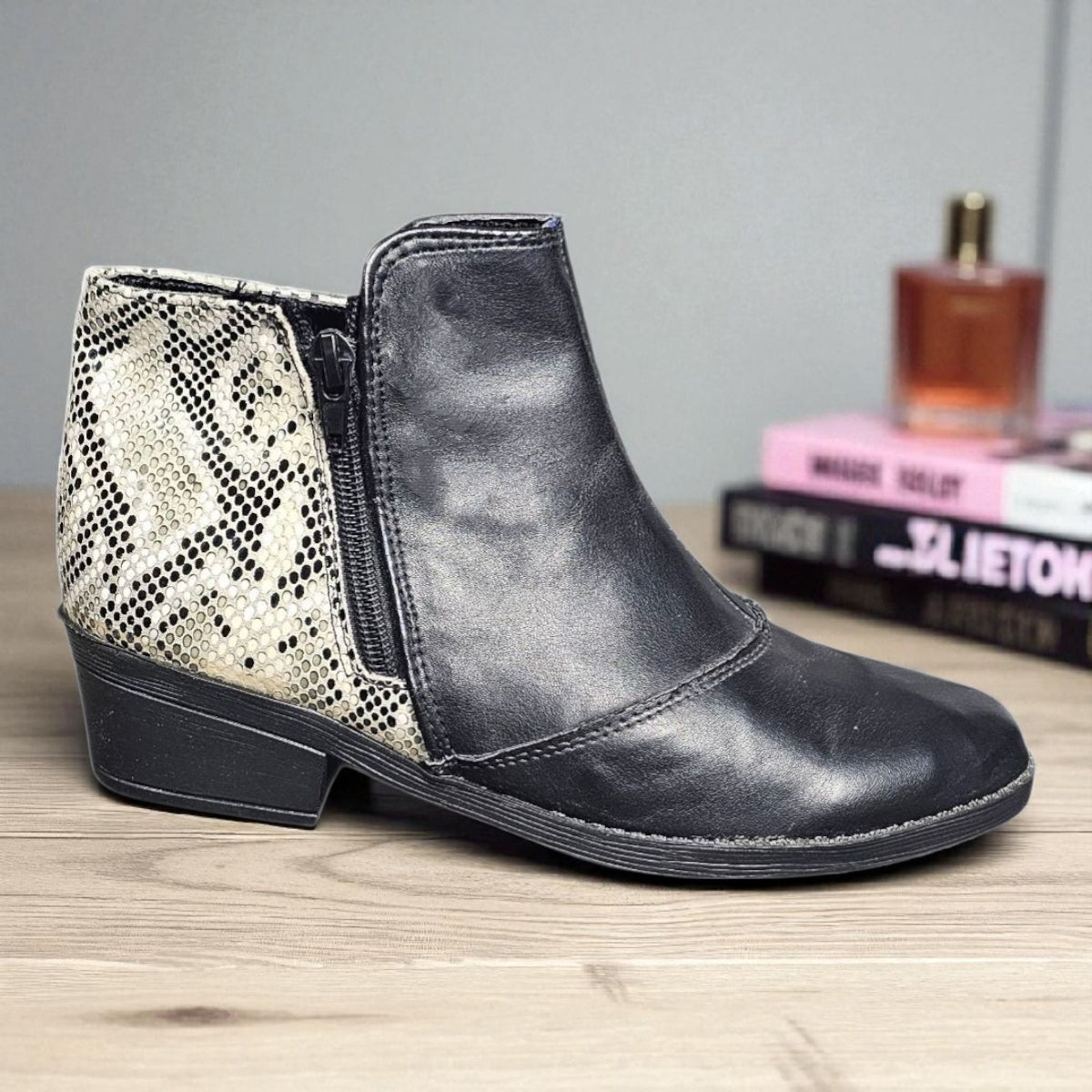 Botin Paris Est. 1002 Botin