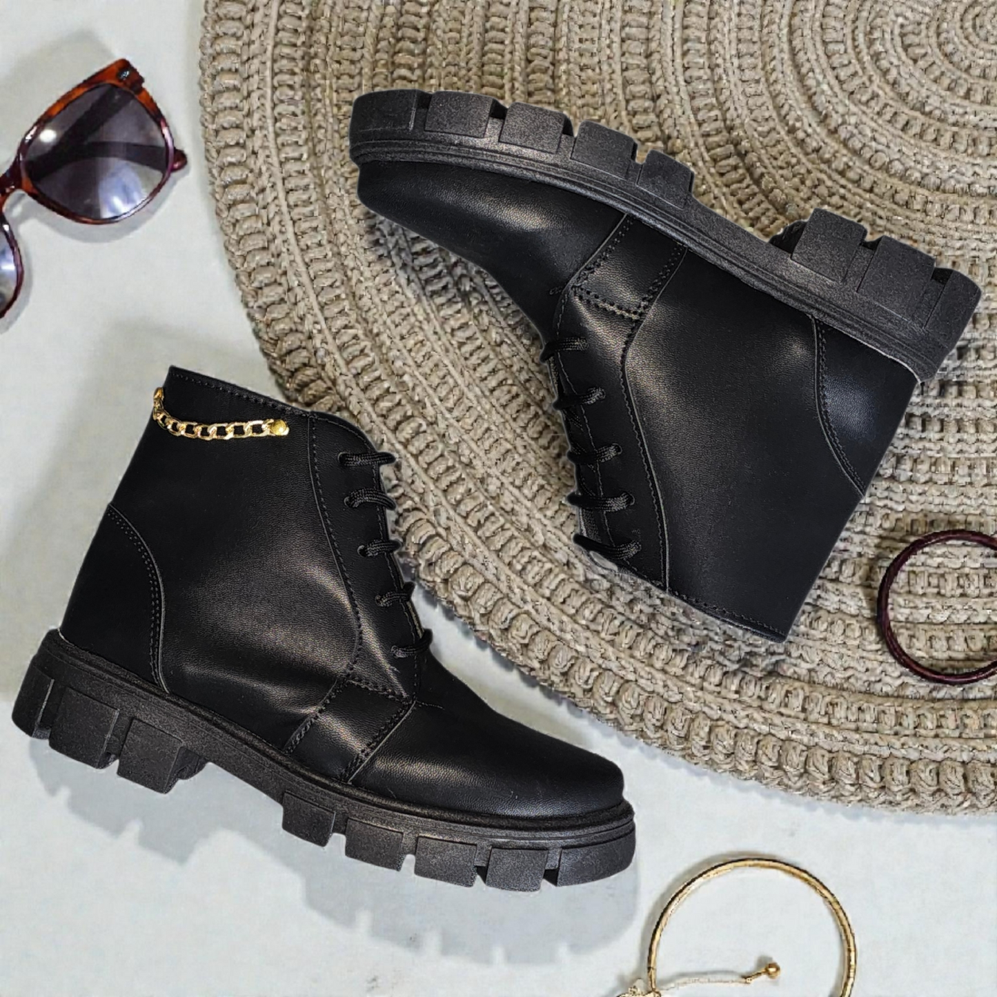 Bota ANGELA Est. 460 Bota Cordones y Cadena